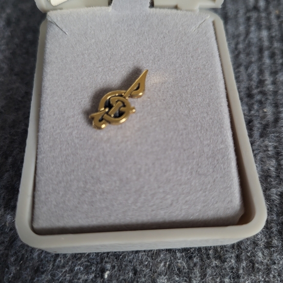 Vintage music note tie tac pin - Picture 3 of 4
